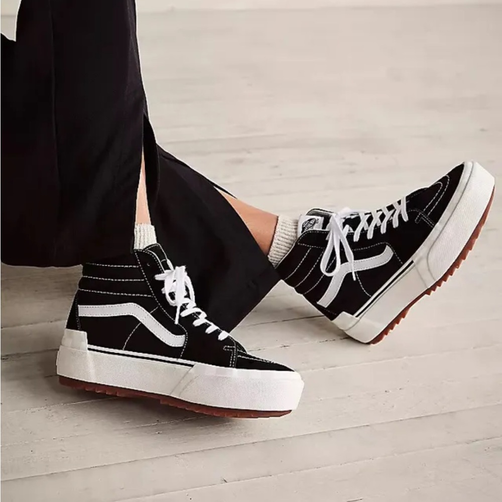 VANS Sk8-Hi Stacked Womens Shoes SZ 7/5.5